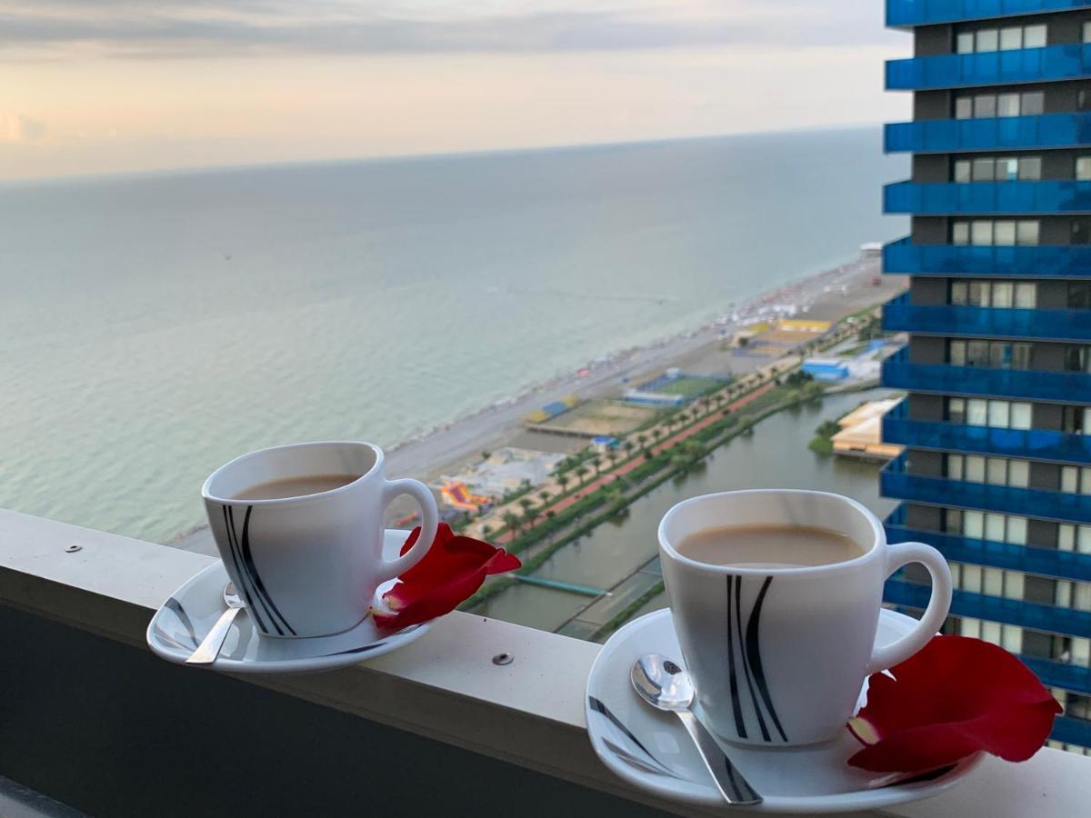 Orbi Twin Towers C Block Apartment Batumi Exterior photo